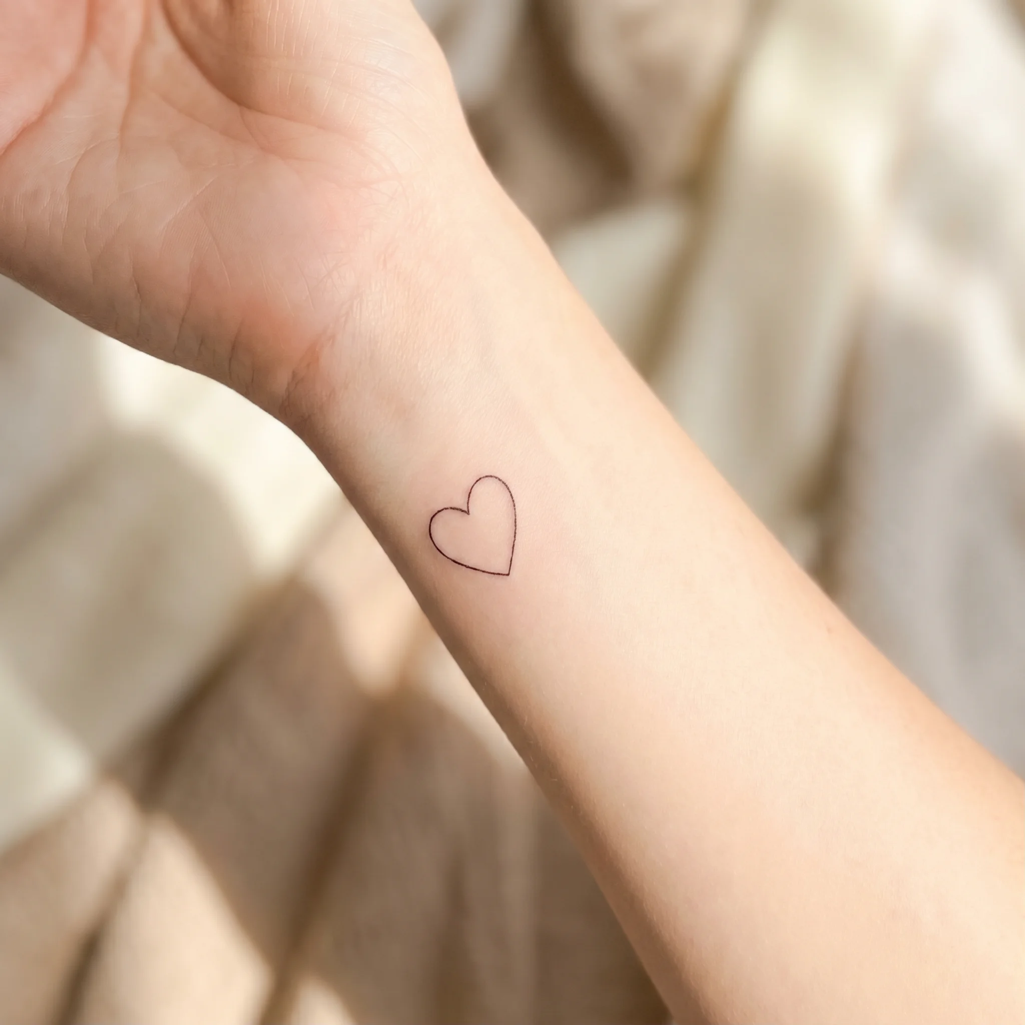 Tiny Heart Outline